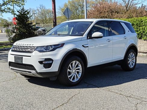 Used 2019 Land Rover Discovery Sport HSE AWD/4WD image 8