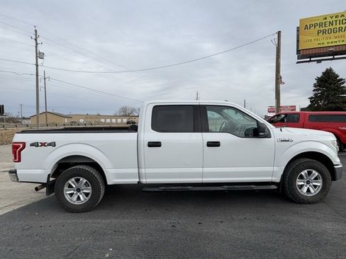 Used 2015 Ford F150 XLT w/ Equipment Group 301A Mid image 32