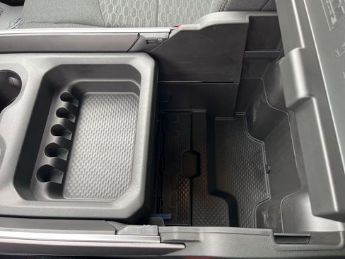 New 2025 RAM 3500 Big Horn image 27