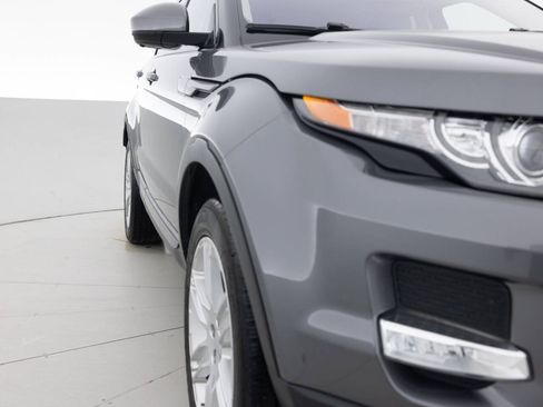 Used 2015 Land Rover Range Rover Evoque Pure Premium AWD/4WD image 11