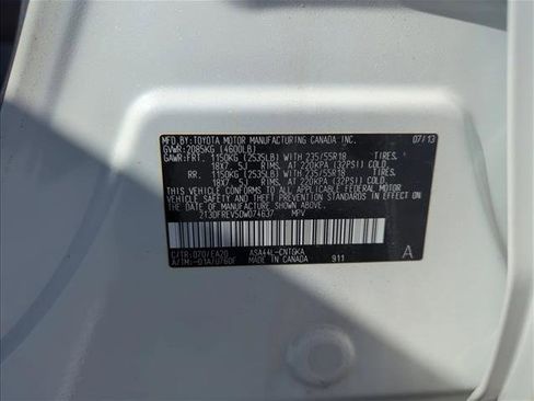 Used 2013 Toyota RAV4 Limited image 2