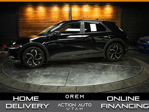 Used 2024 Hyundai Ioniq 5 SE image 1