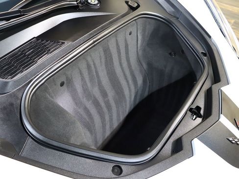 Used 2024 Chevrolet Corvette Stingray Premium Conv w/ Z51 Performance Package image 25