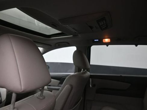 Used 2017 Honda Odyssey EX-L image 20