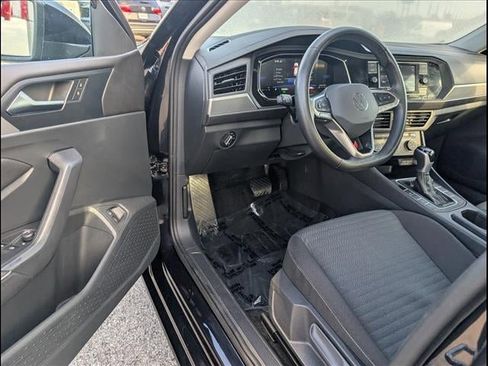 Used 2024 Volkswagen Jetta S image 6
