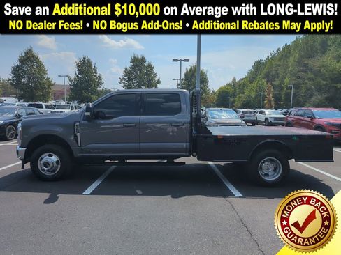 Used 2025 Ford F350 Lariat image 5