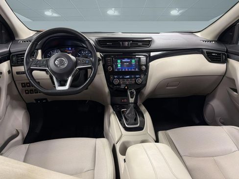 Used 2021 Nissan Rogue Sport SL w/ Premium Package AWD/4WD image 16