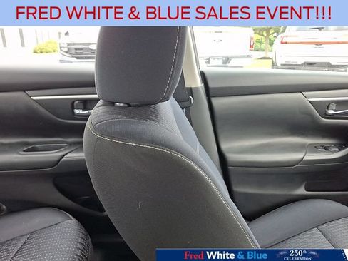Used 2016 Nissan Altima 2.5 SV FWD image 13