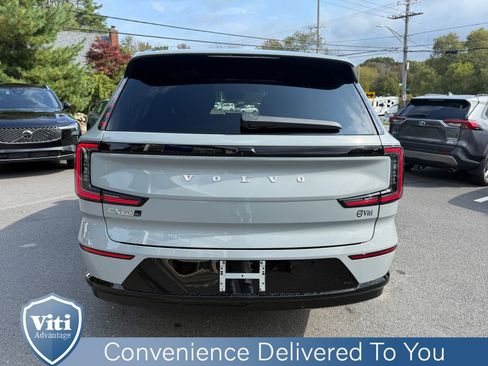 Used 2025 Volvo EX90 Ultra image 7