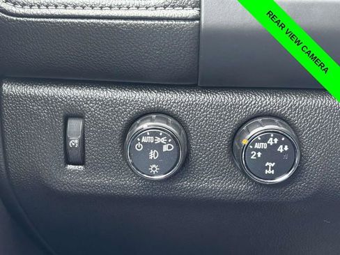 Used 2015 GMC Canyon SLE w/ SLE Convenience Package image 14