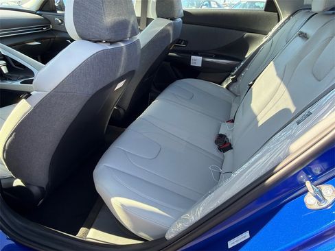 New 2026 Hyundai Elantra Limited image 20