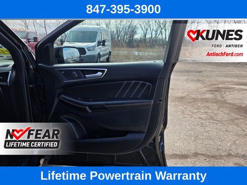 Used 2020 Ford Edge ST w/ Cold Weather Package image 32
