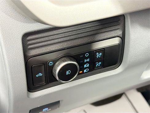 Used 2023 Ford F250 XL w/ XL Chrome Package image 10