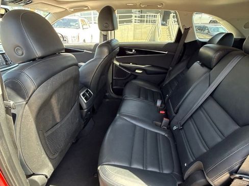 Used 2020 Kia Sorento SX AWD/4WD image 25