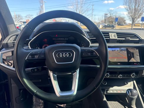Used 2023 Audi Q3 2.0T Premium Plus w/ Premium Plus Package AWD/4WD image 9