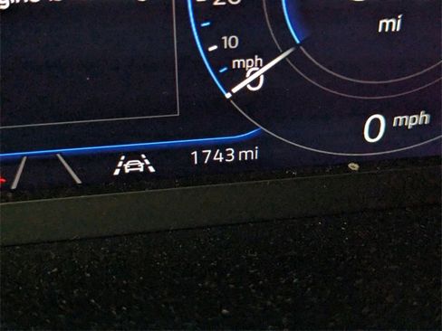 Certified 2025 Volkswagen Taos SEL image 27