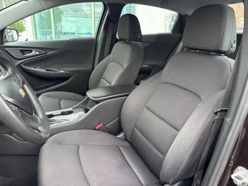 Used 2020 Chevrolet Malibu LS w/ Driver Confidence Package II FWD image 12