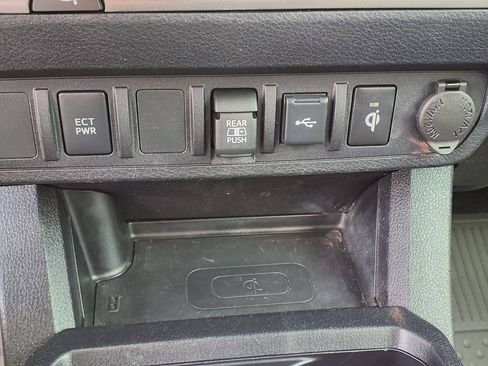 Used 2022 Toyota Tacoma TRD Sport RWD image 27