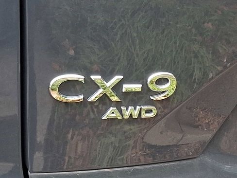 Certified 2023 MAZDA CX-9 Carbon Edition image 32