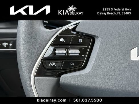 New 2026 Kia Niro LX FWD image 25