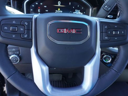 New 2026 GMC Sierra 1500 Elevation image 19