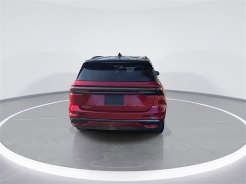 Certified 2024 Lincoln Nautilus Reserve w/ Equipment Group 202A image 7