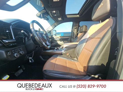 Used 2024 Chevrolet Silverado 3500 High Country w/ High Country Premium Package image 13