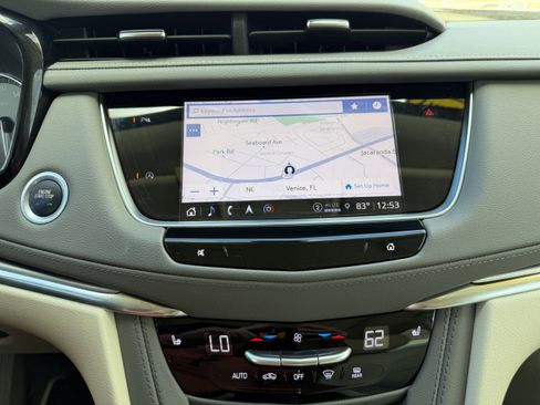 Used 2022 Cadillac XT5 Premium Luxury image 23