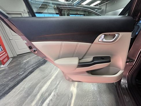 Used 2014 Honda Civic EX-L image 45