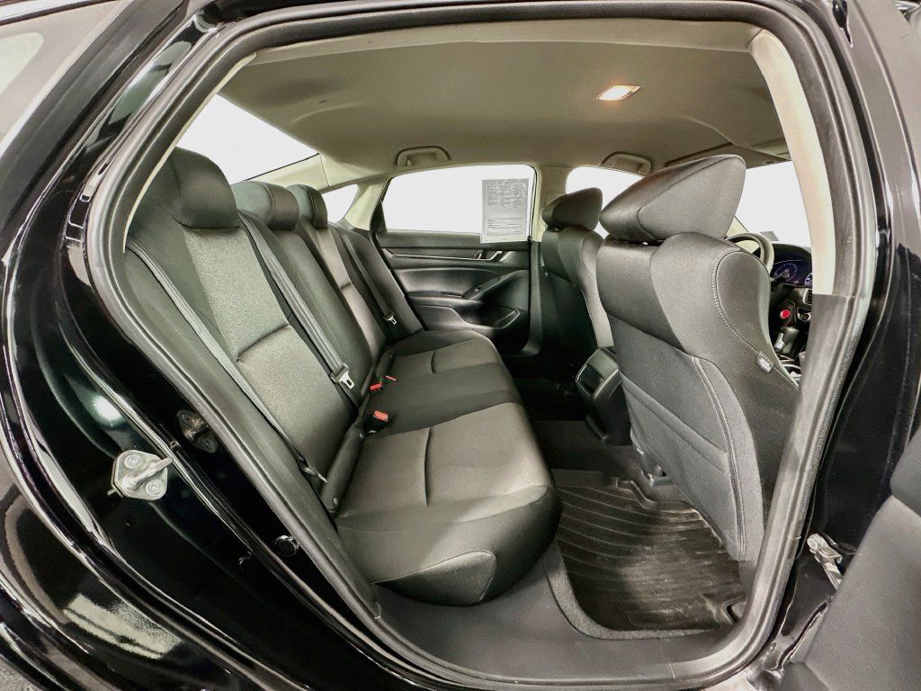 Used 2018 Honda Accord LX image 25