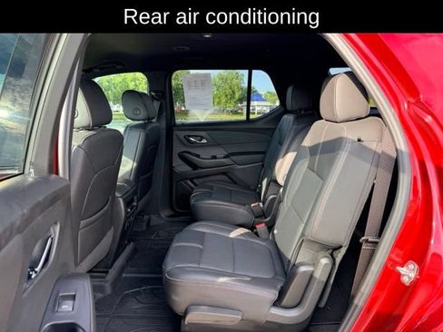 Certified 2022 Chevrolet Traverse RS AWD/4WD image 9