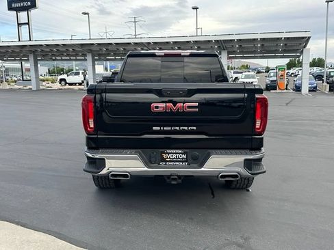 Used 2022 GMC Sierra 1500 SLT w/ SLT Convenience Package AWD/4WD image 5