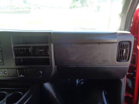 Used 2024 Chevrolet Express 2500 w/ Driver Convenience Package RWD image 21