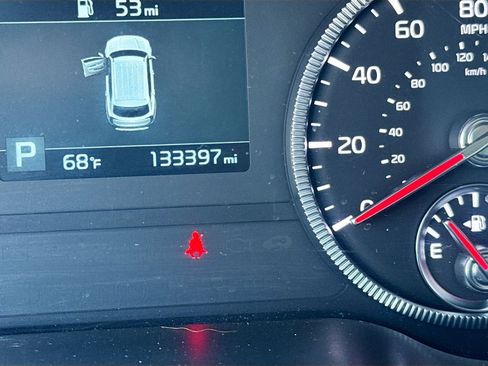 Used 2022 Kia Telluride EX image 12