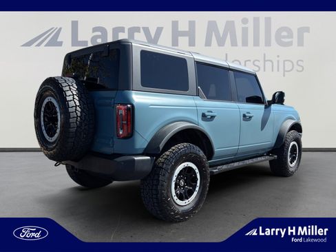 Used 2023 Ford Bronco Outer Banks w/ Sasquatch Package AWD/4WD image 5