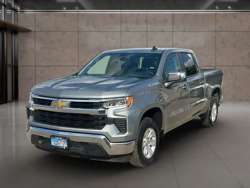 Used 2025 Chevrolet Silverado 1500 LT image 14