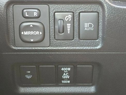 Used 2020 Toyota 4Runner Limited image 16