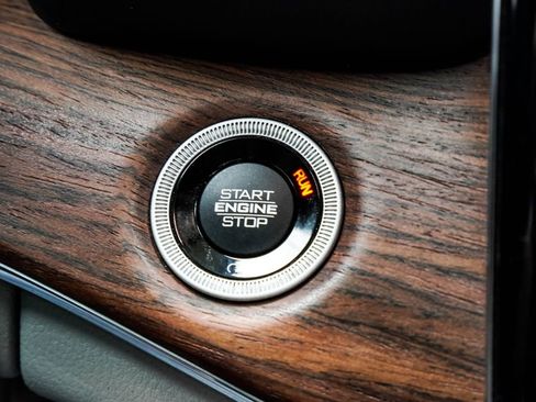 Used 2023 Jeep Grand Cherokee L Summit w/ Advanced Protech Group IV image 37