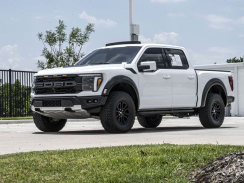 Used 2024 Ford F150 Raptor AWD/4WD image 5