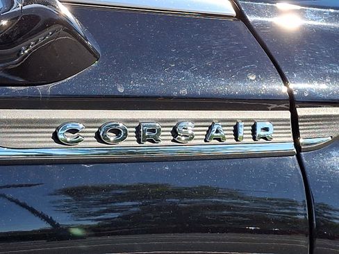 Used 2021 Lincoln Corsair FWD w/ Premium Package image 33