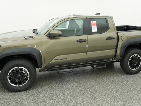 New 2026 Toyota Tacoma TRD Off-Road AWD/4WD image 5