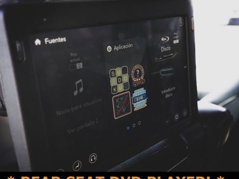 Used 2019 Chrysler Pacifica Touring-L Plus w/ Advanced Safetytec Group image 8