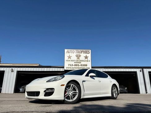 Used 2012 Porsche Panamera 4 image 30