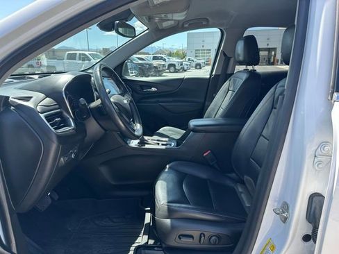 Used 2020 Chevrolet Equinox Premier AWD/4WD image 2