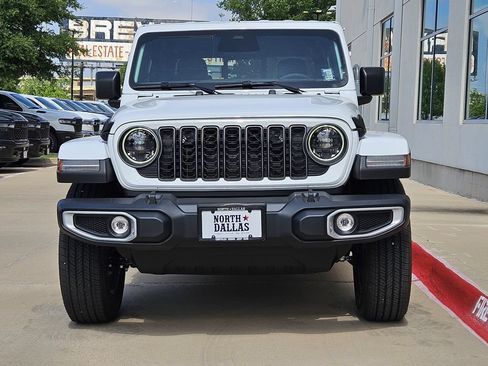 New 2026 Jeep Gladiator Sport AWD/4WD image 5