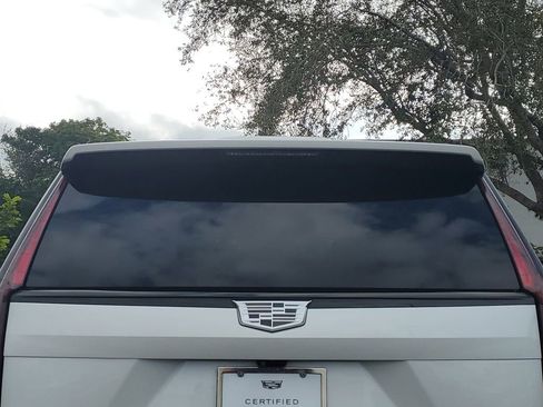 Certified 2024 Cadillac Escalade V w/ LPO, ONYX Package image 13