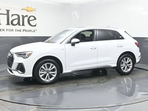Used 2025 Audi Q3 2.0T Premium AWD/4WD image 34