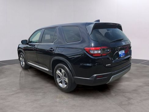 Certified 2023 Honda Pilot EX-L image 6