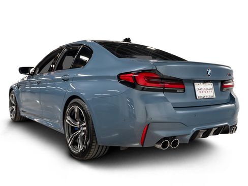 Used 2021 BMW M5 w/ Executive Package image 3
