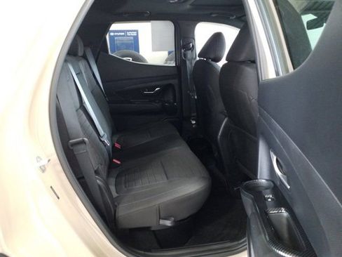 Used 2023 Hyundai Santa Cruz SEL Premium AWD/4WD image 14